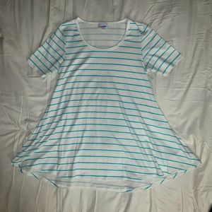 SOLD LuLaroe Perfect T